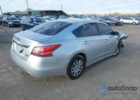 2013 Nissan Altima 2.5 S из США, поврежденный, VIN 1N4AL3AP8DN586857